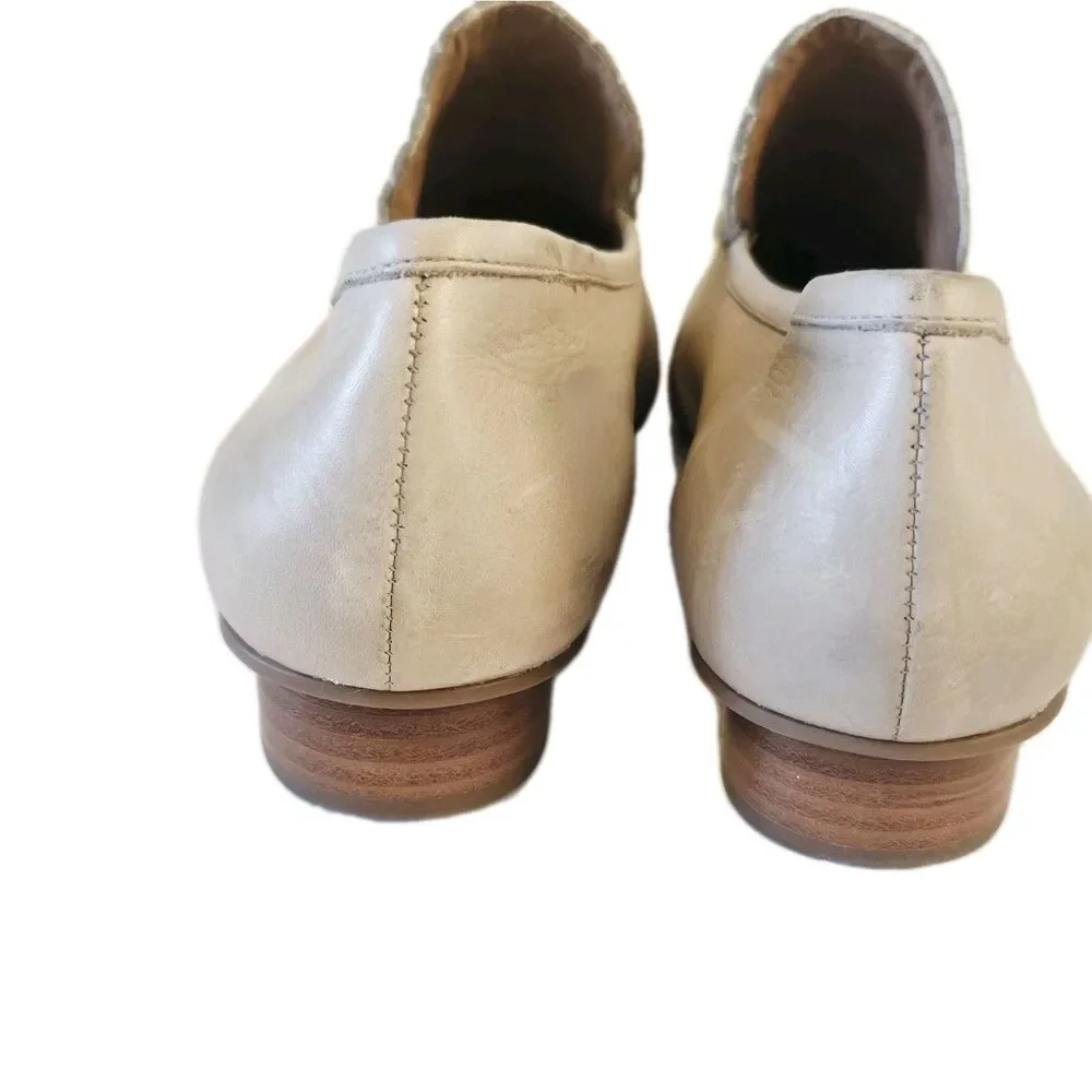 Bernardo Men's Size 11M Beige Leather Whipstitch Mules